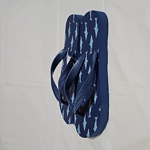 Old Navy Kid Size 1Y-2Y Blue (Shark)Flip-Flop Sandals New - Picture 4 of 11